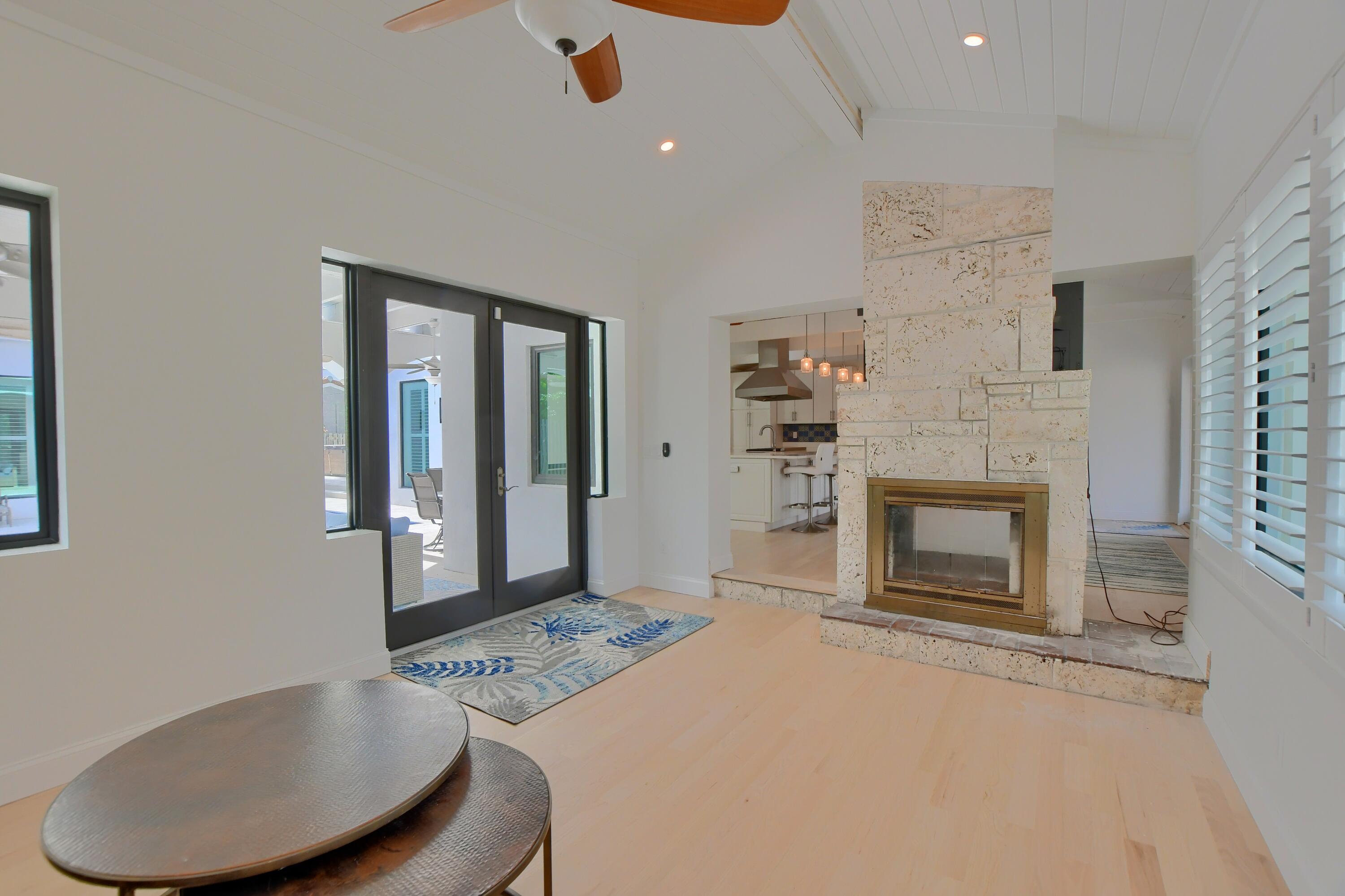 136 Northeast Olive Way Boca Raton, FL 33432 - Photo 17 of 71 18_ebf_0565-hdr(5)