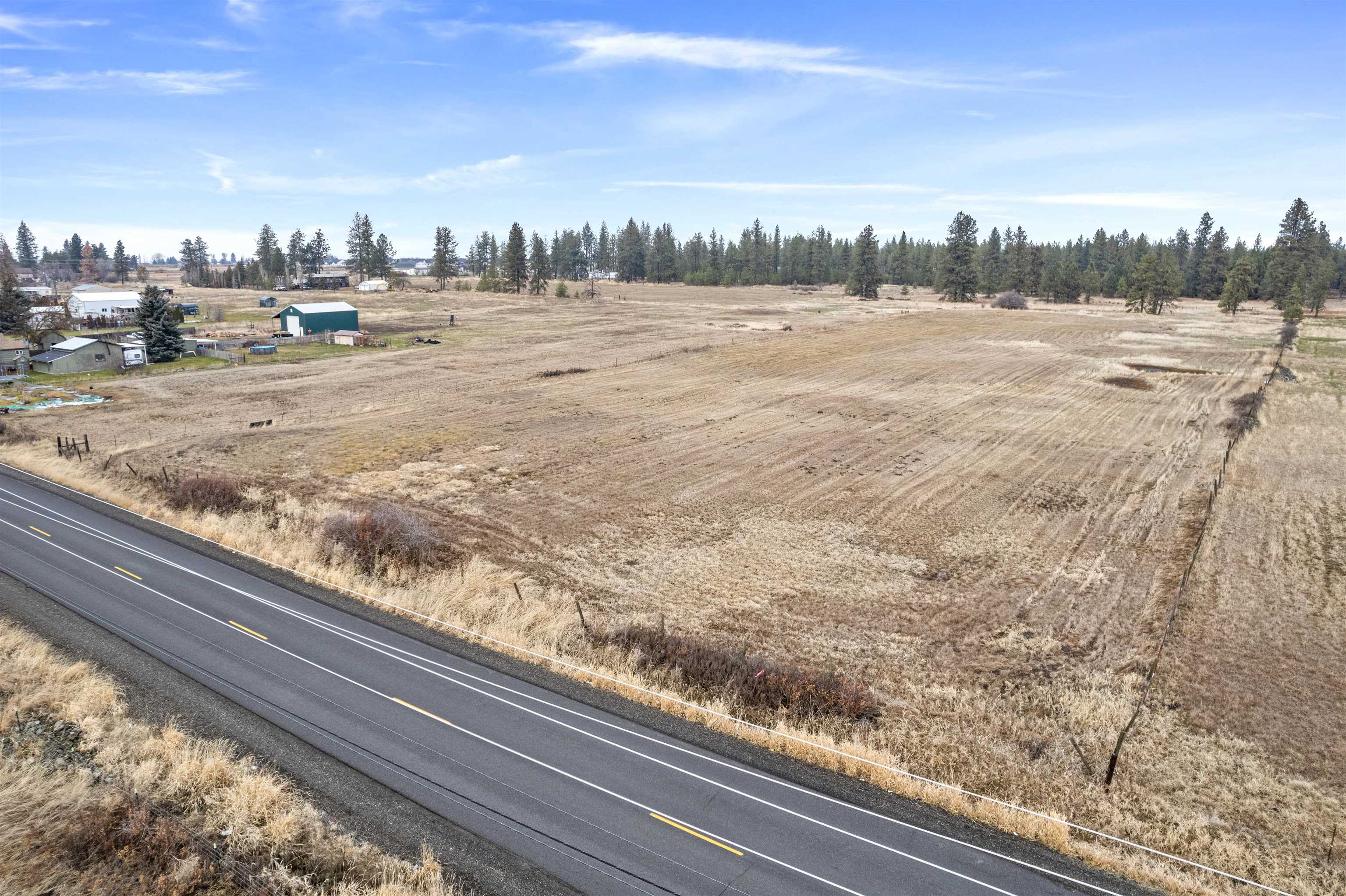 7230 West Hallett Road Spokane, WA 99224 - Photo 2 of 11