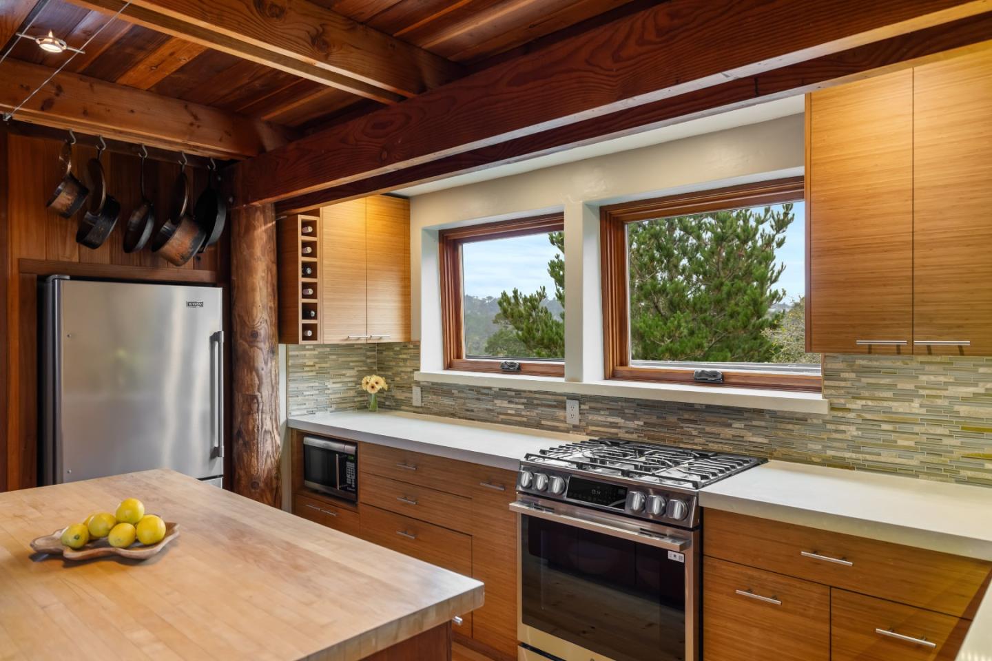 24312 San Juan Road Carmel, CA 93923 - Photo 6 of 47