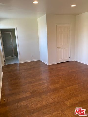 513 Foothill Road Beverly Hills, CA 90210 - Photo 13 of 21