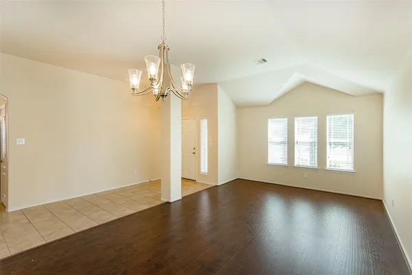 $2,095 | 24807 Lazy Tee Lane, Tomball, TX 77375