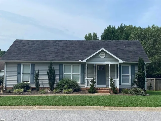 $259,000 | 448 Timberview Lane, Simpsonville, SC 29681