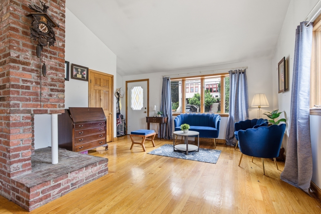 32 Brayton Road Boston, MA 02135 - Photo 15 of 37
