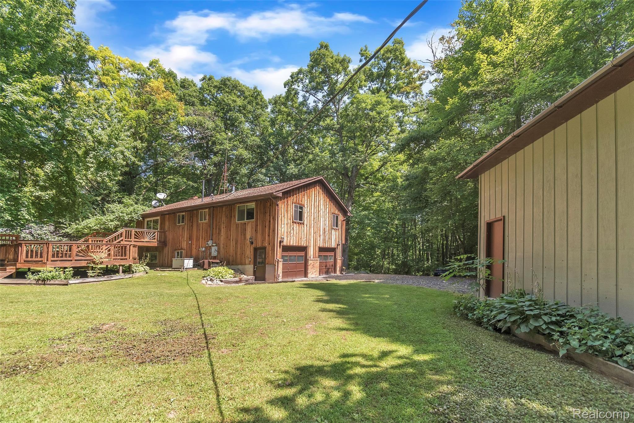 5112 Bradley Road Gregory, MI 48137 - Photo 15 of 47 5112-Bradley-Rd-Gregory-MI-windowstill-44.jpg