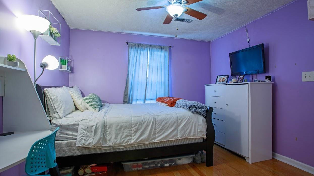 8043 Intervale Way Powell, TN 37849 - Photo 14 of 21 Guest Bedroom