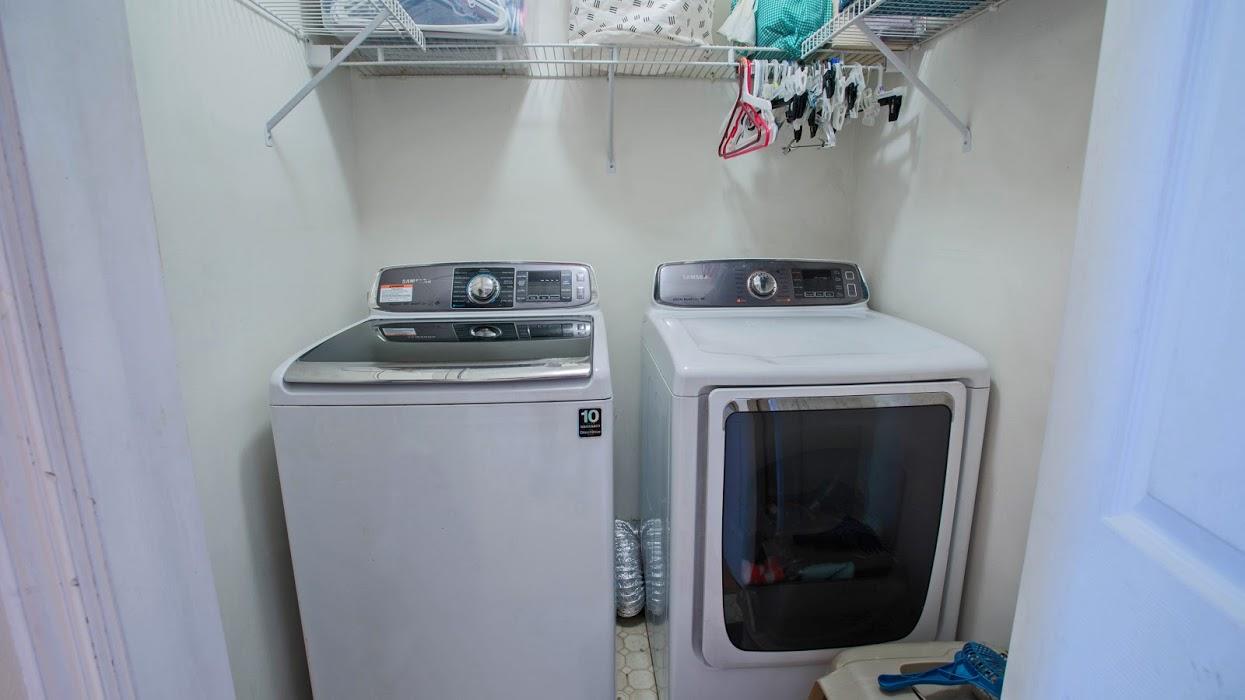8043 Intervale Way Powell, TN 37849 - Photo 16 of 21 Laundry Room