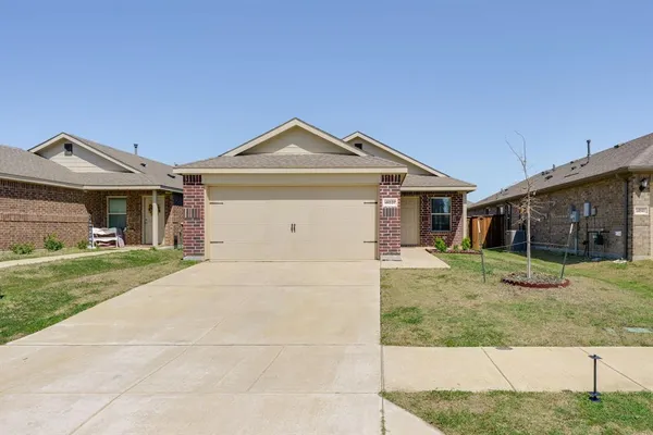 $1,750 | 14037 Haggerston Drive, Pilot Point, TX 76258