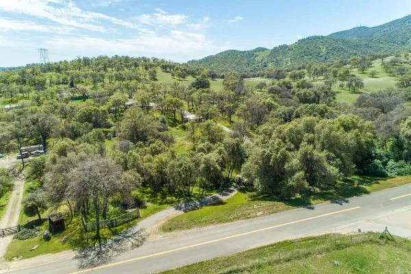 $345,000 | 1321 Elwood Road, Squaw Valley, CA 93675