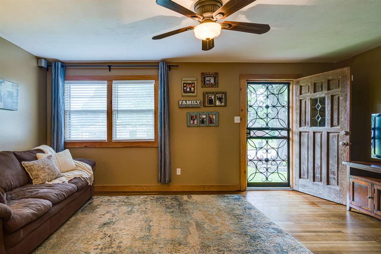 1276 Woodston Road Memphis, TN 38117 - Photo 3 of 18 Gallery Image 3