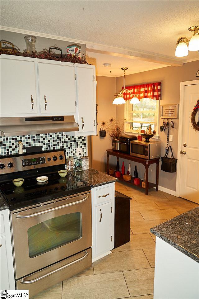908 Davenport Road Simpsonville, SC 29680 - Photo 12 of 21 Gallery Image 12