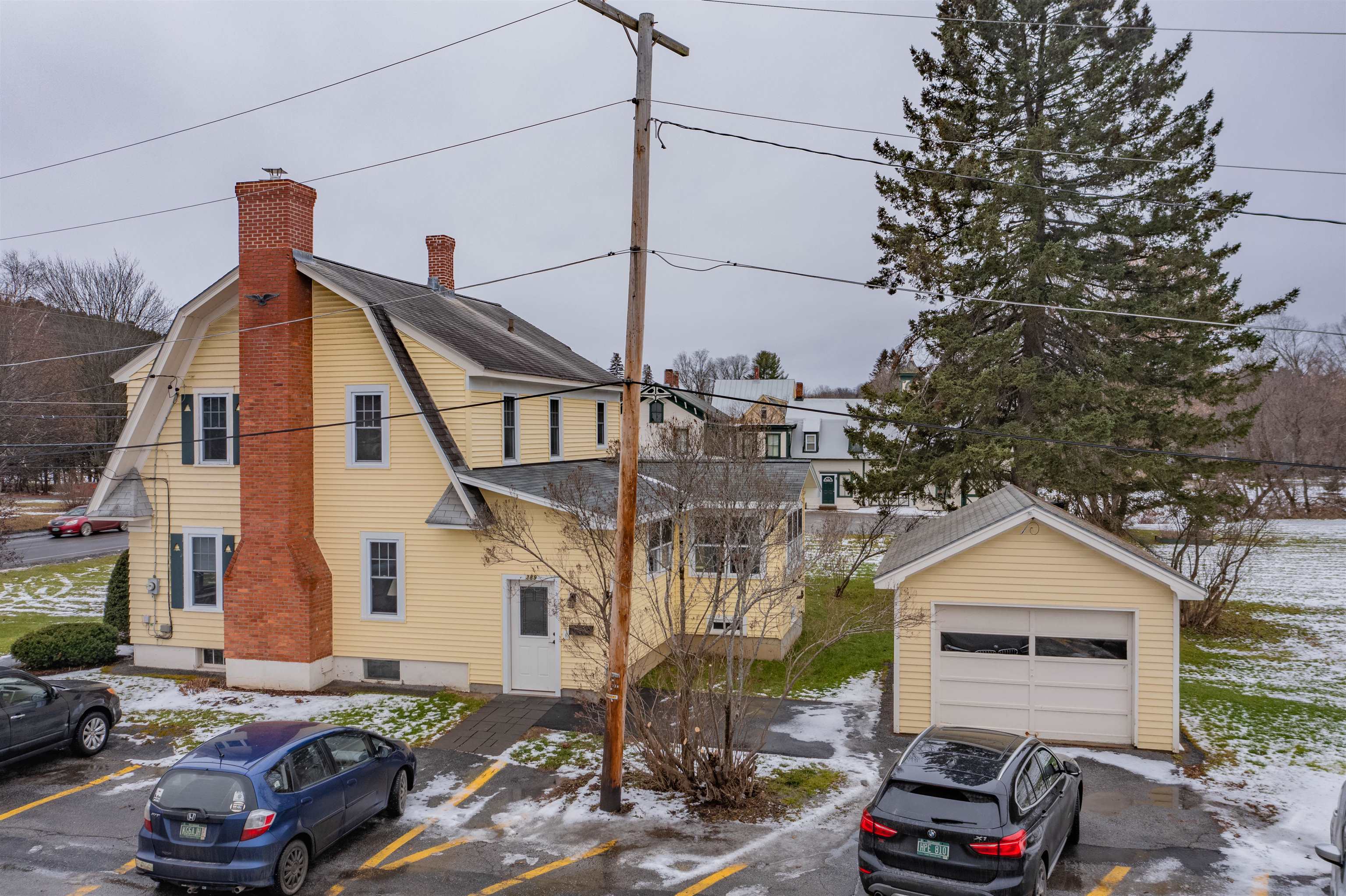 389 South Barre Road Barre Town, VT 05670 - Photo 2 of 32