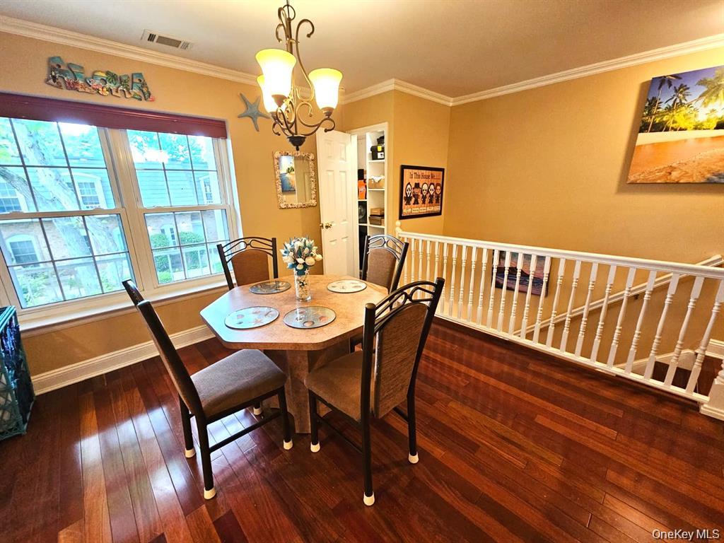 655 Middle Country Road, Unit 2H2 Coram, NY 11727 - Photo 29 of 37