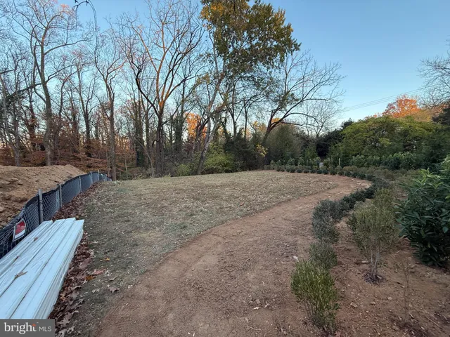 $3,217,748 | 7601 Maryknoll Avenue, Bethesda, MD 20817