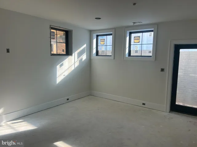 $3,217,748 | 7601 Maryknoll Avenue, Bethesda, MD 20817