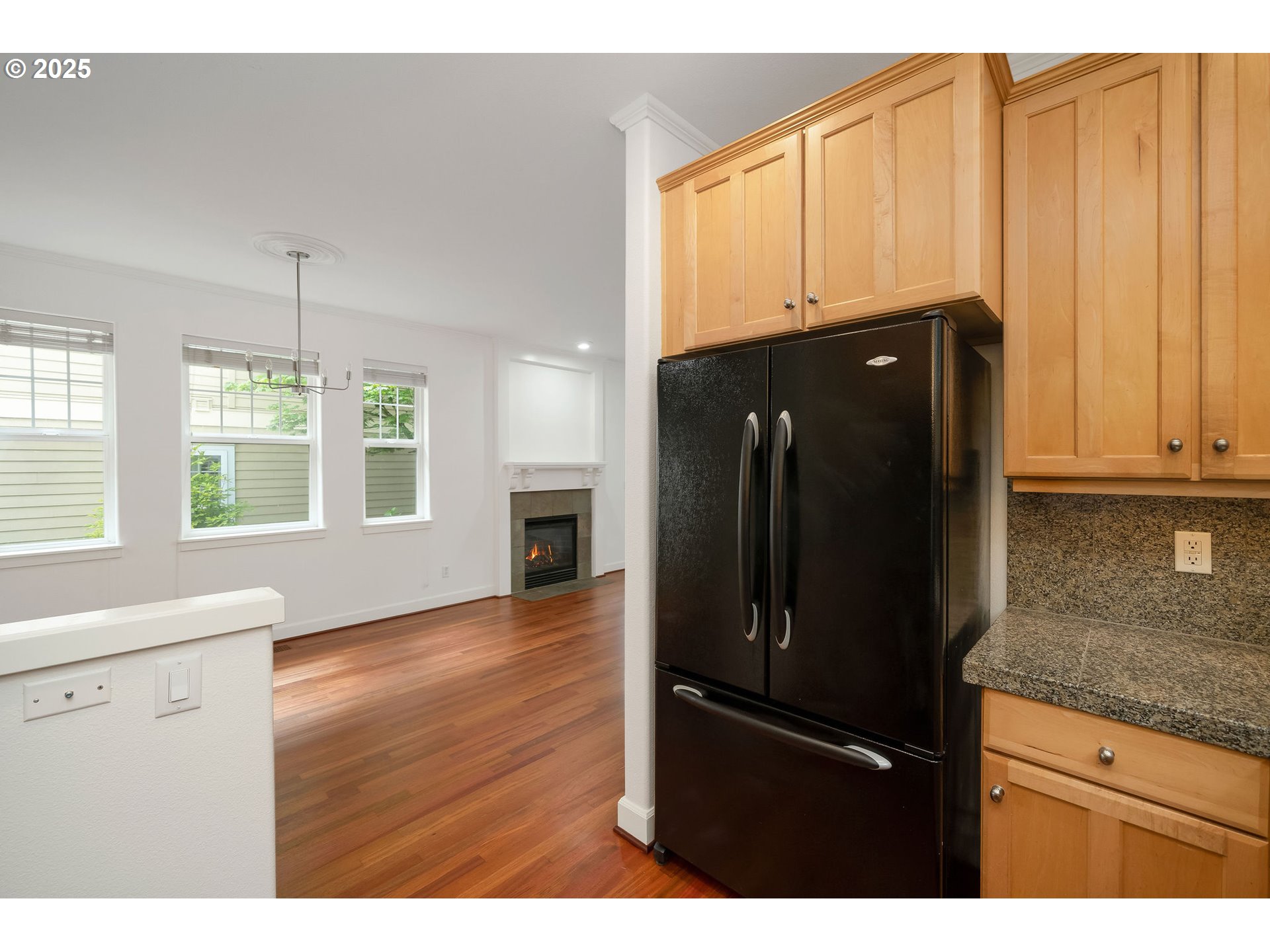 2456 Northwest Miller Road Portland, OR 97229 - Photo 14 of 35 Kitchen/Dining Room