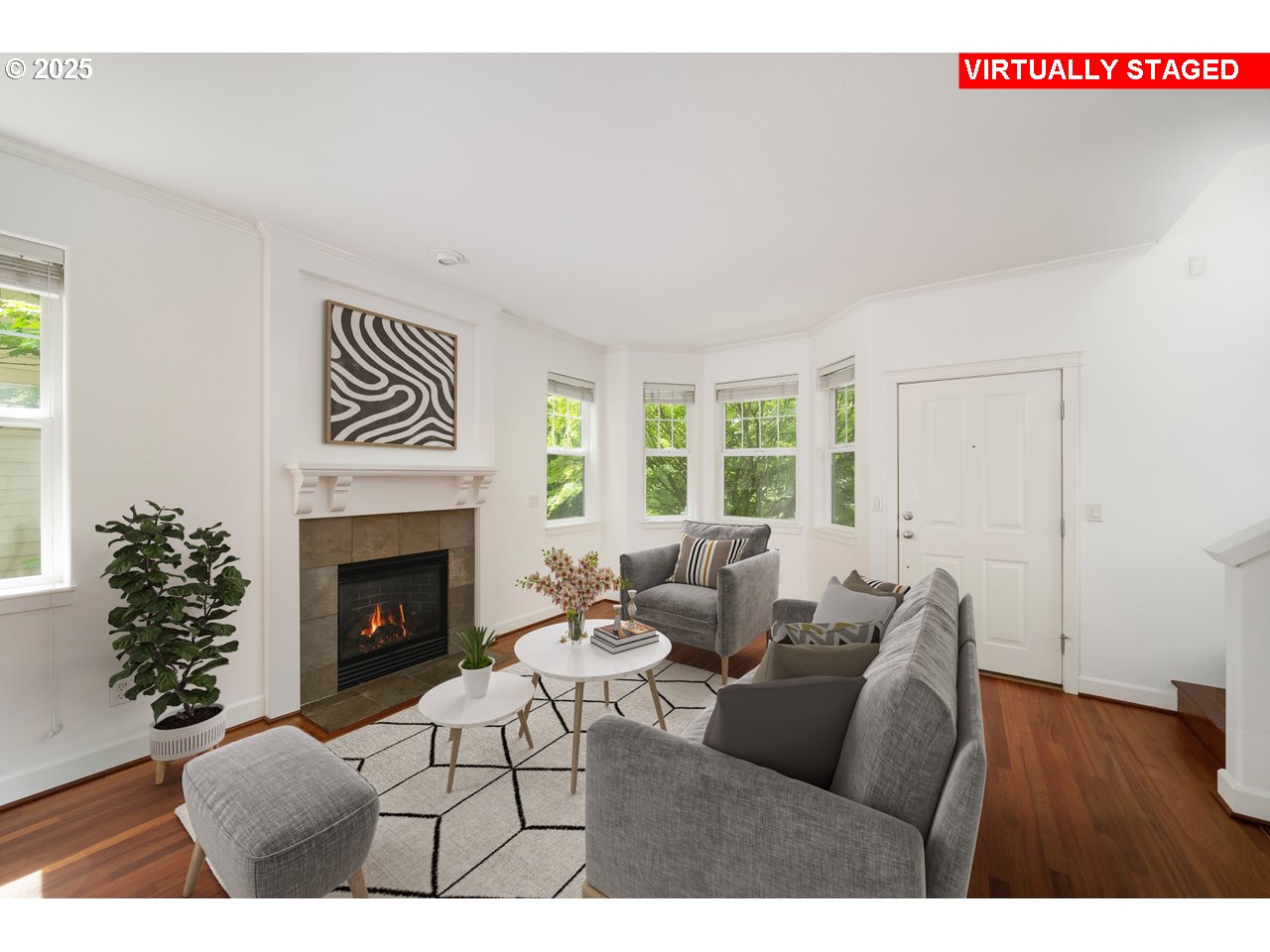 2456 Northwest Miller Road Portland, OR 97229 - Photo 5 of 35 Living Room
