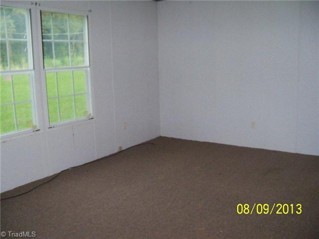 803 Chaney Road Asheboro, NC 27205 - Photo 5 of 12 Master Bedroom.