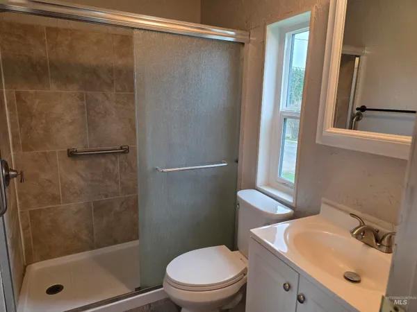 $189,000 | 2240 Appleside Boulevard, Clarkston, WA 99403