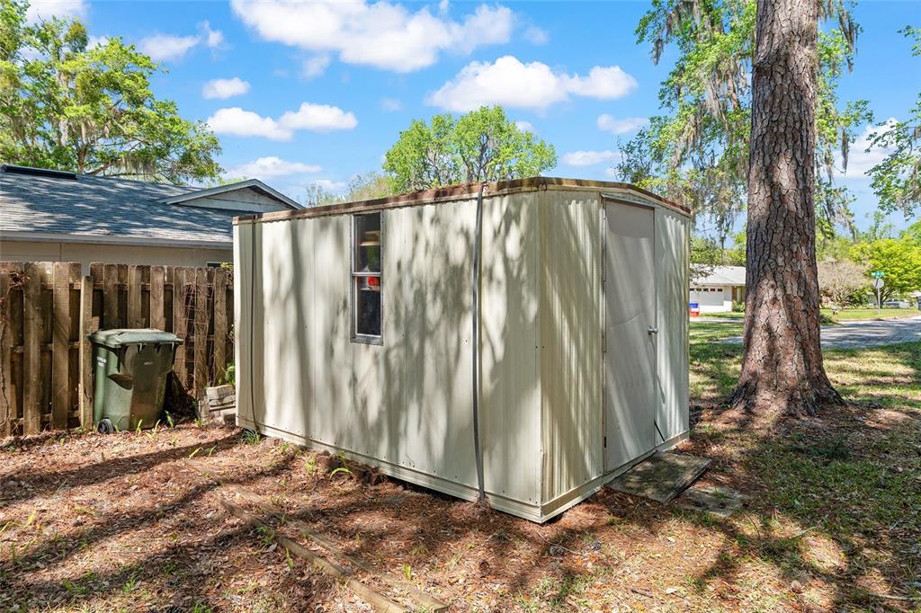 10219 Northwest 4th Place Gainesville, FL 32607 - Photo 27 of 54