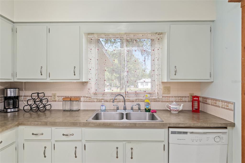 10219 Northwest 4th Place Gainesville, FL 32607 - Photo 51 of 54