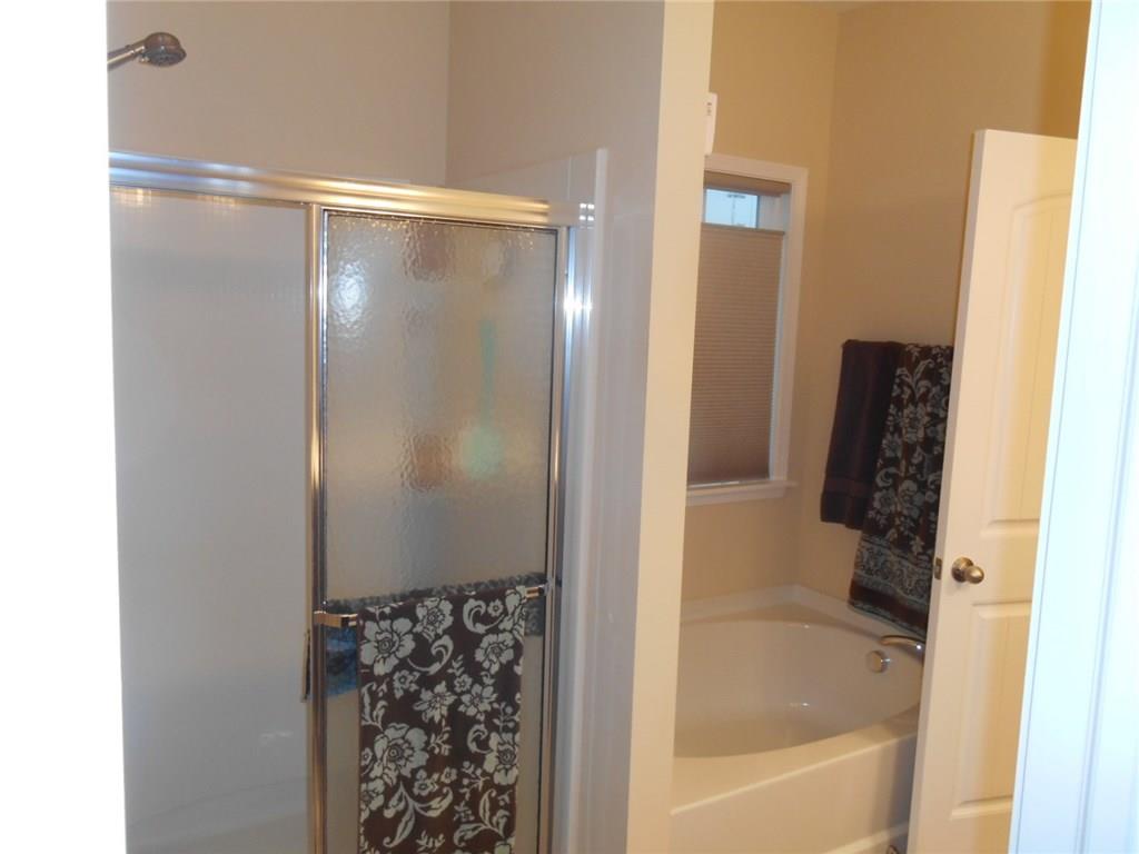 12482 Wolverton Way Fishers, IN 46037 - Photo 15 of 24 Gallery Image 15