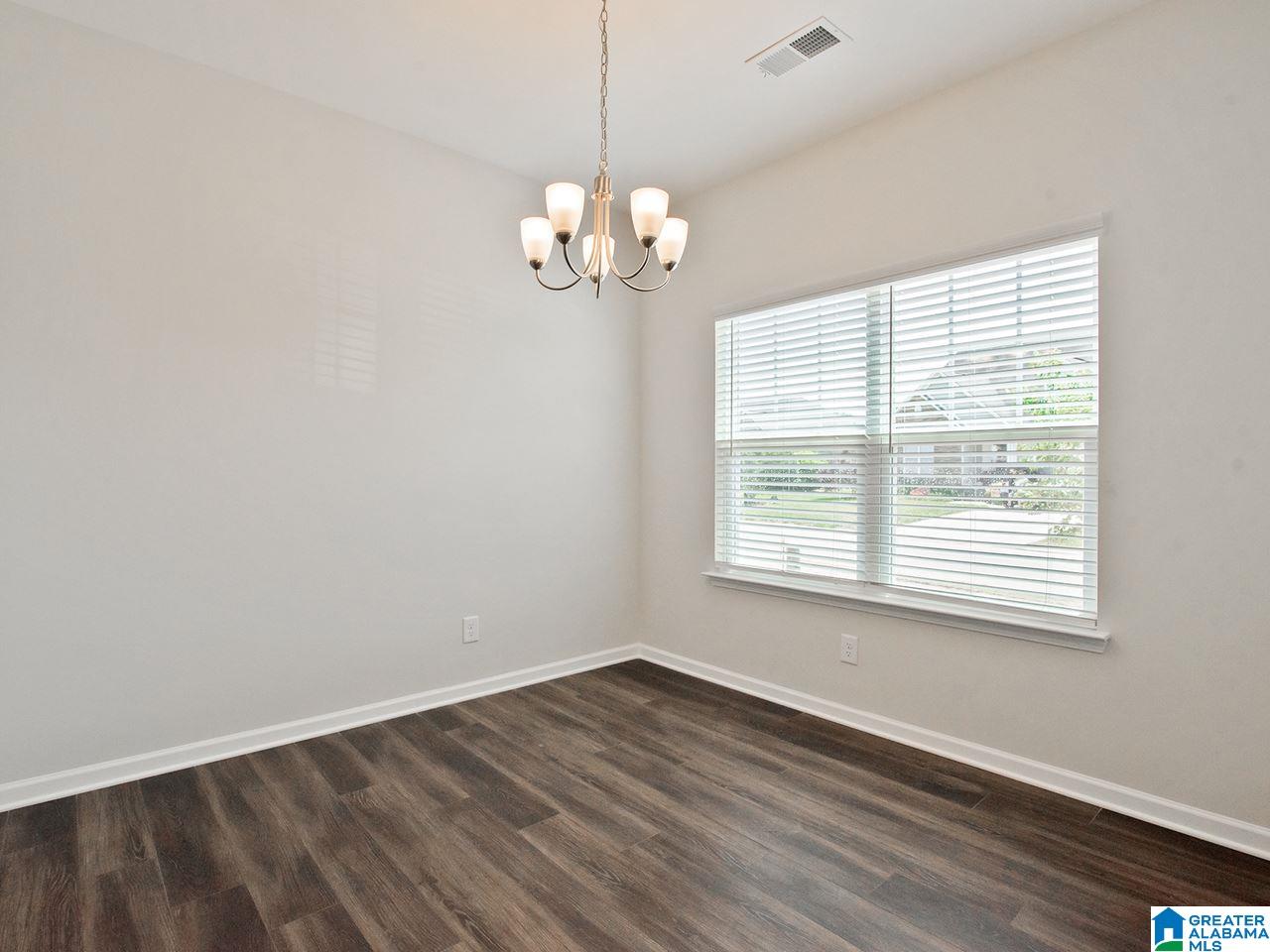 352 Country Side Circle Calera, AL 35040 - Photo 3 of 17