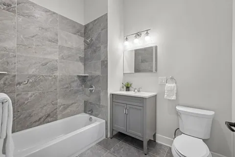 $549,000 | 519 54th Street, Unit 2C, West New York, NJ 07093