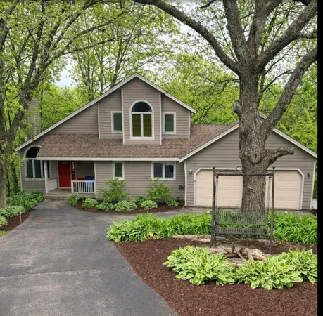 $398,700 | 2 Cumberland, Galena, IL 61036