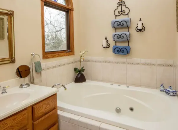 $398,700 | 2 Cumberland, Galena, IL 61036