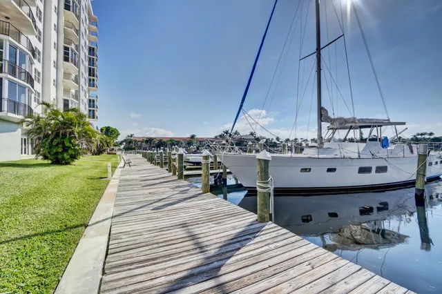 $975,000 | 220 Mac Farlane Drive, Unit S505, Delray Beach, FL 33483