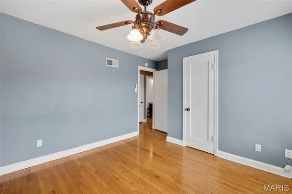 $220,000 | 7424 Lansdowne Avenue, Shrewsbury, MO 63119
