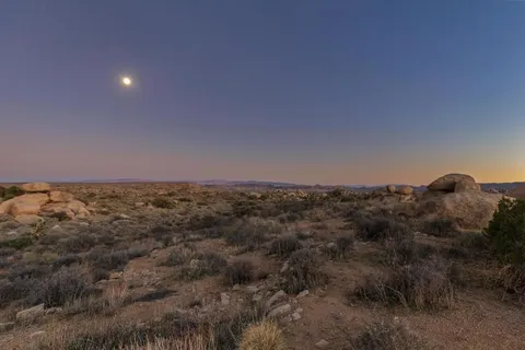 $475,000 | 1 Dragonfly Lane, Landers, CA 92285