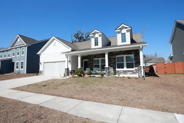 $630,000 | 6013 Coral Berry Road, Hanahan, SC 29410