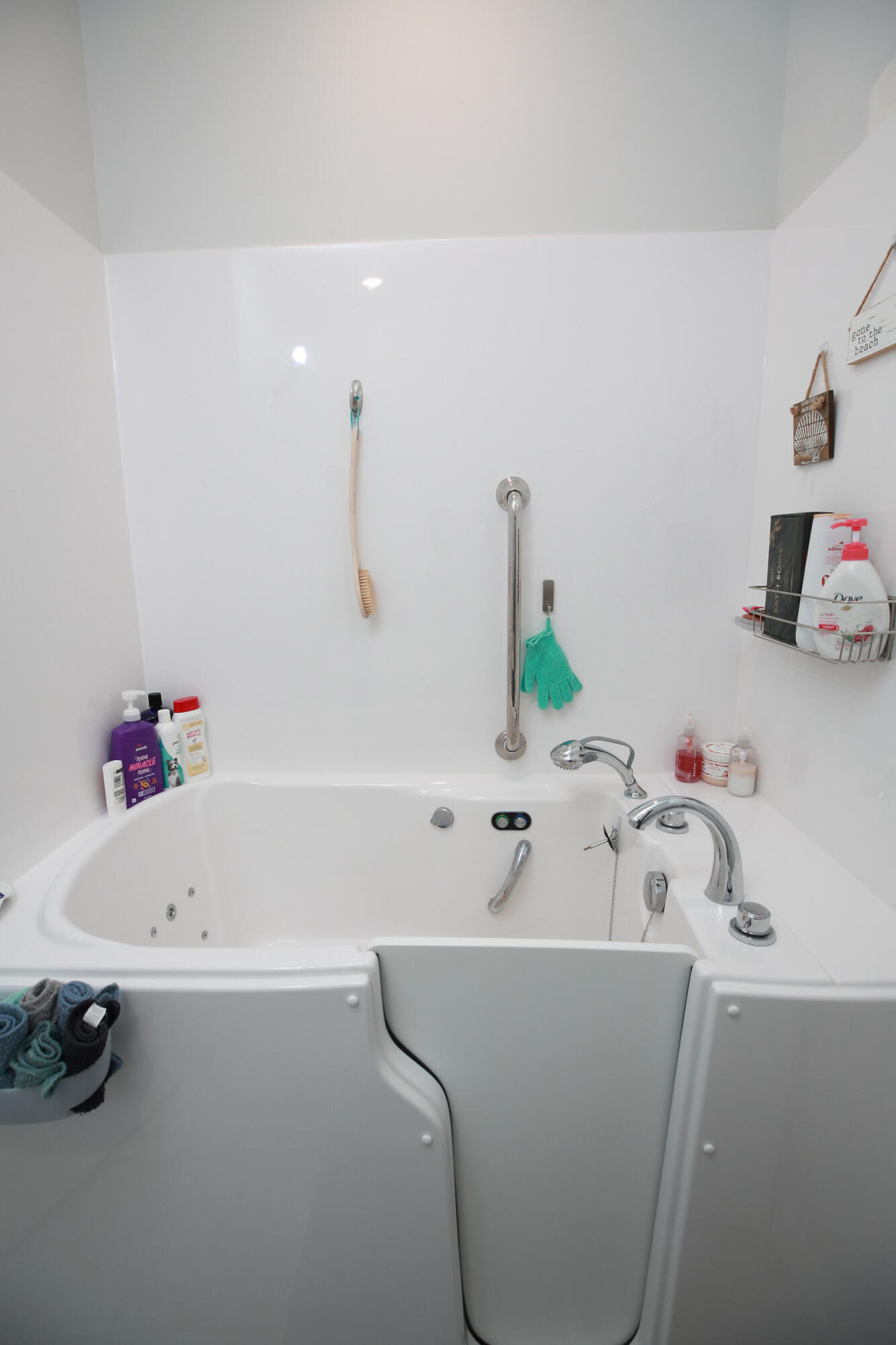 6013 Coral Berry Road Hanahan, SC 29410 - Photo 19 of 33 IMG_1973