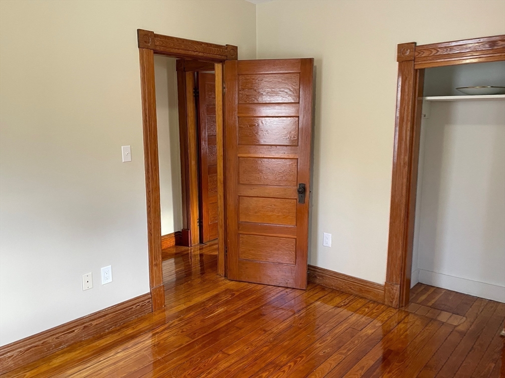6 Primrose Street West Springfield, MA 01089 - Photo 24 of 41 Gallery Image 24
