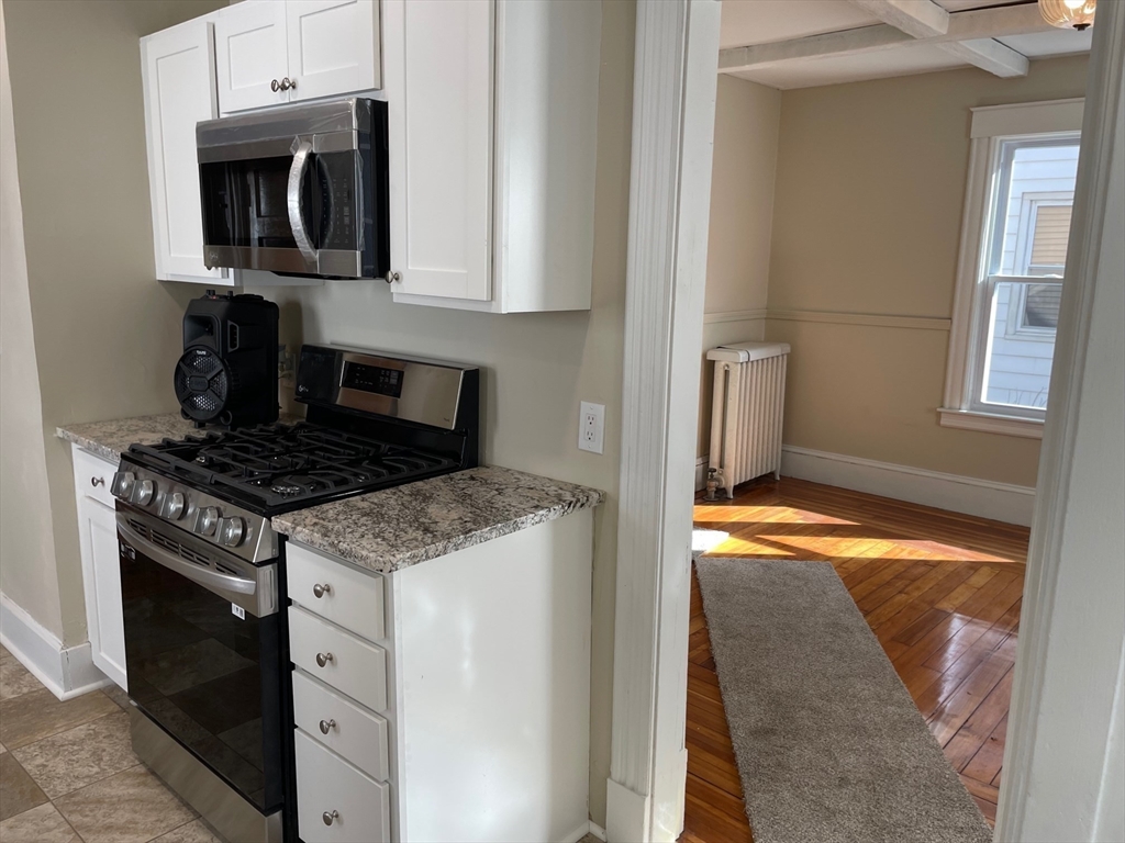 6 Primrose Street West Springfield, MA 01089 - Photo 9 of 41 Gallery Image 9