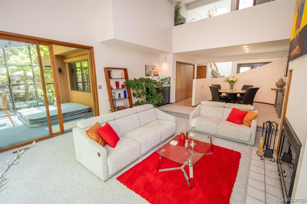 28005 Inkster Road Farmington Hills, MI 48334 - Photo 12 of 60 Gallery Image 12
