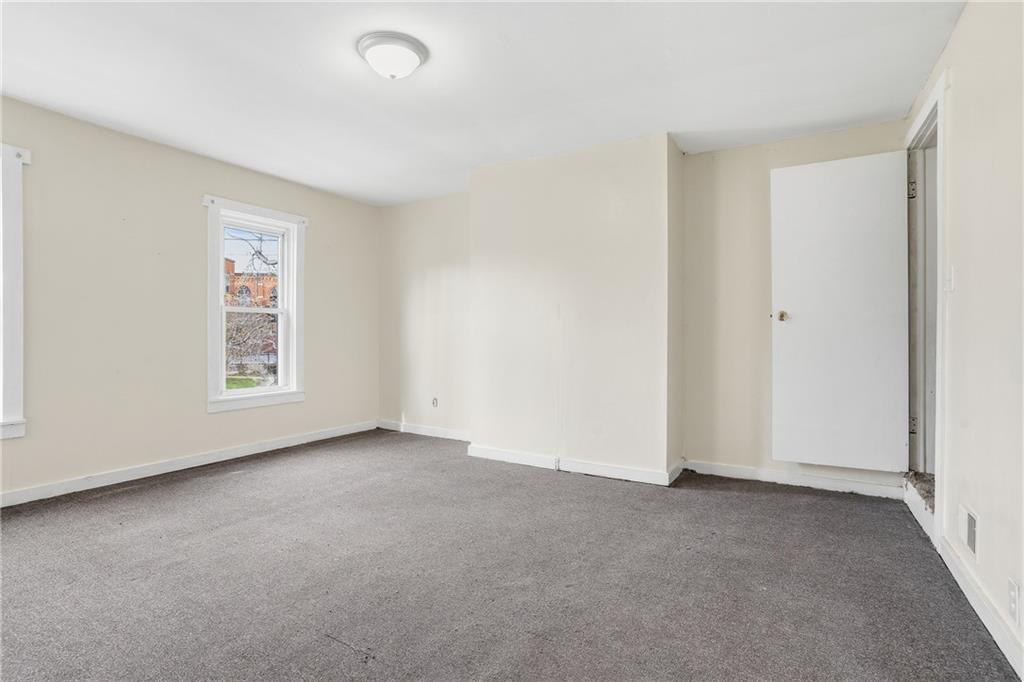 144 Ridge Avenue New Kensington, PA 15068 - Photo 29 of 44