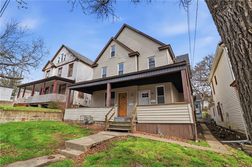 144 Ridge Avenue New Kensington, PA 15068 - Photo 3 of 44