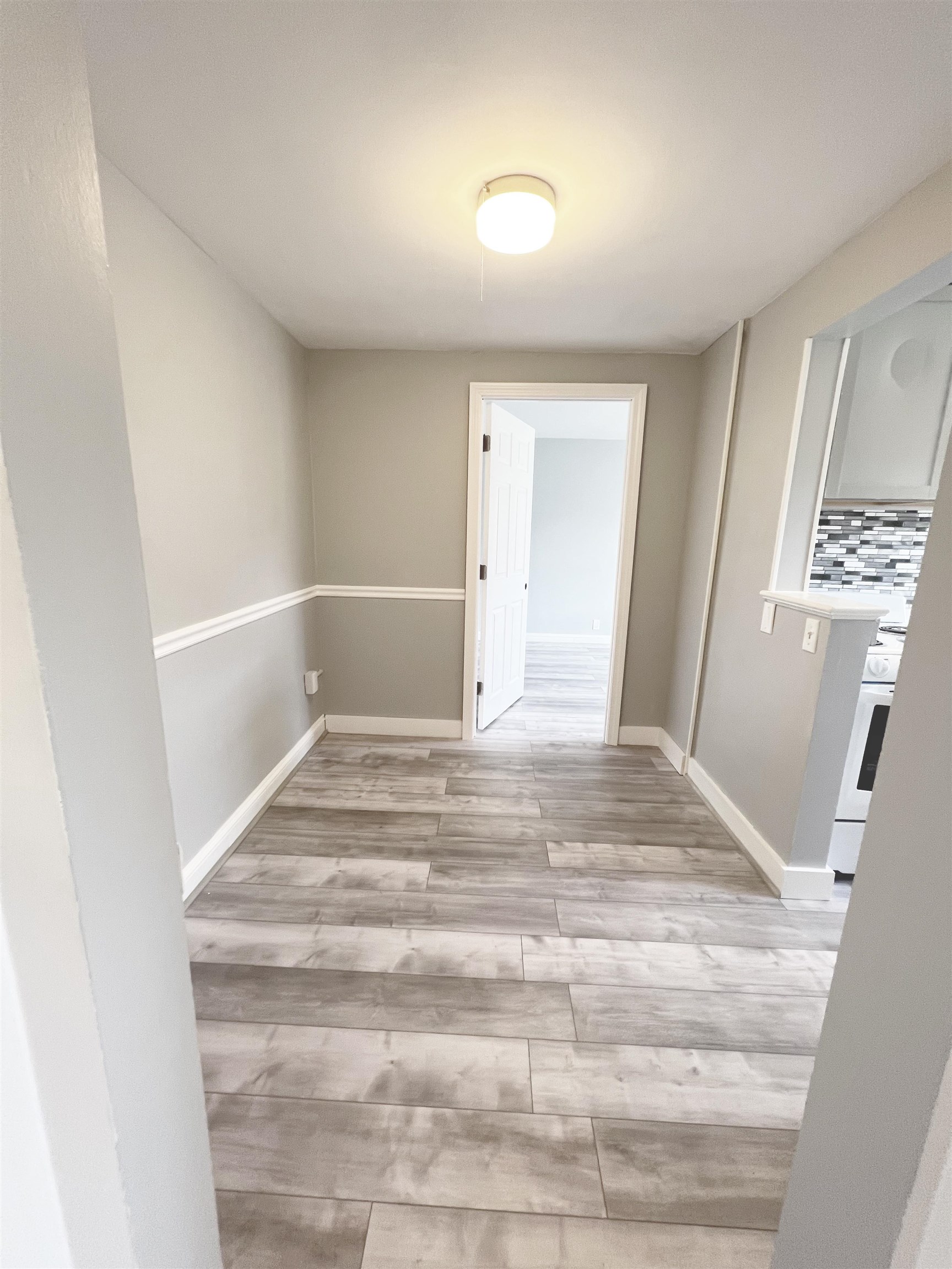 46 Main Street Somersworth, NH 03878 - Photo 4 of 19