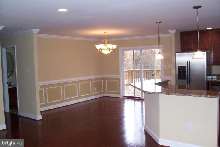 1205 Broadview Road Fort Washington, MD 20744 - Photo 6 of 7 Dining Area