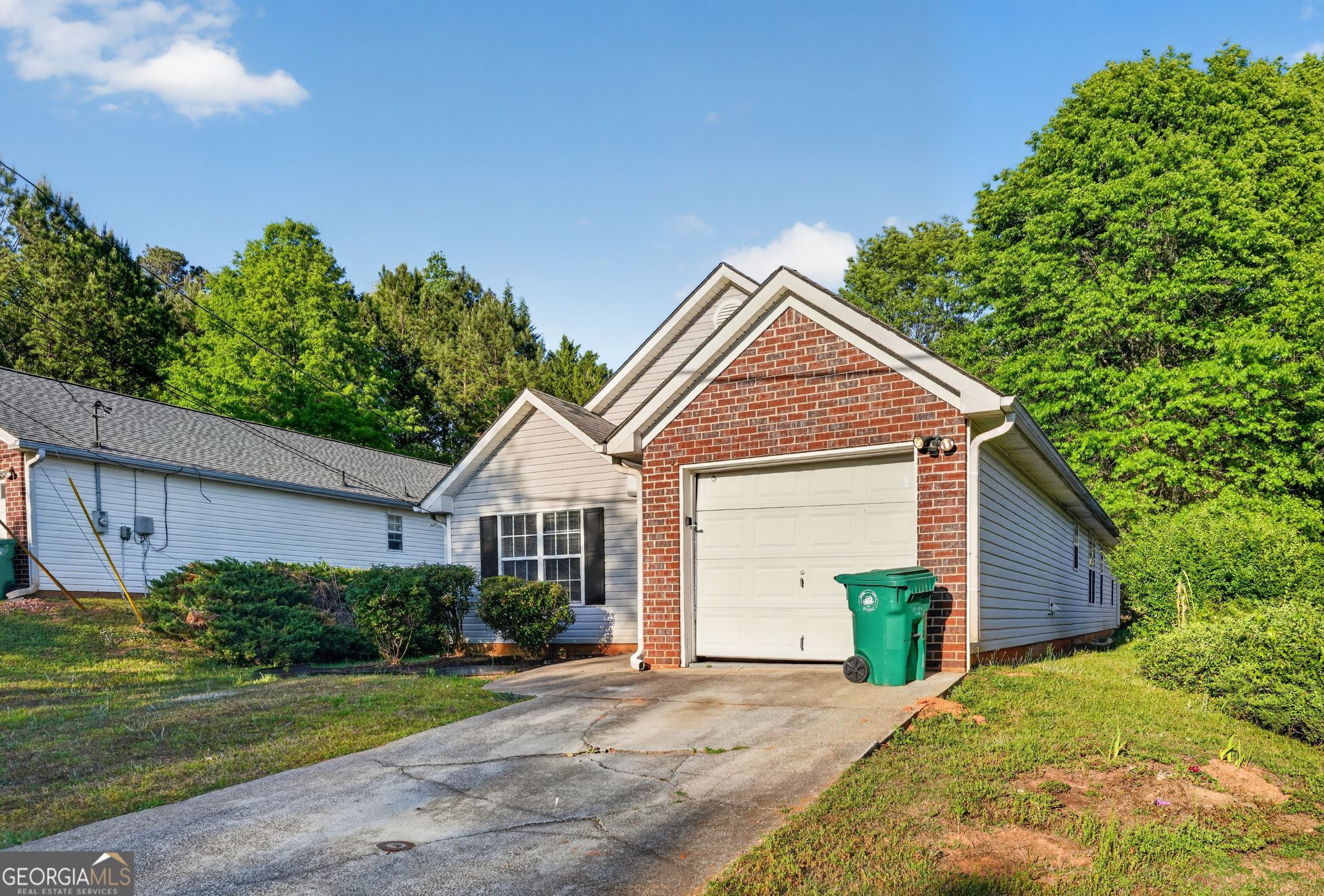 4760 Browns Mill Ferry Road Lithonia, GA 30038 - Photo 2 of 41