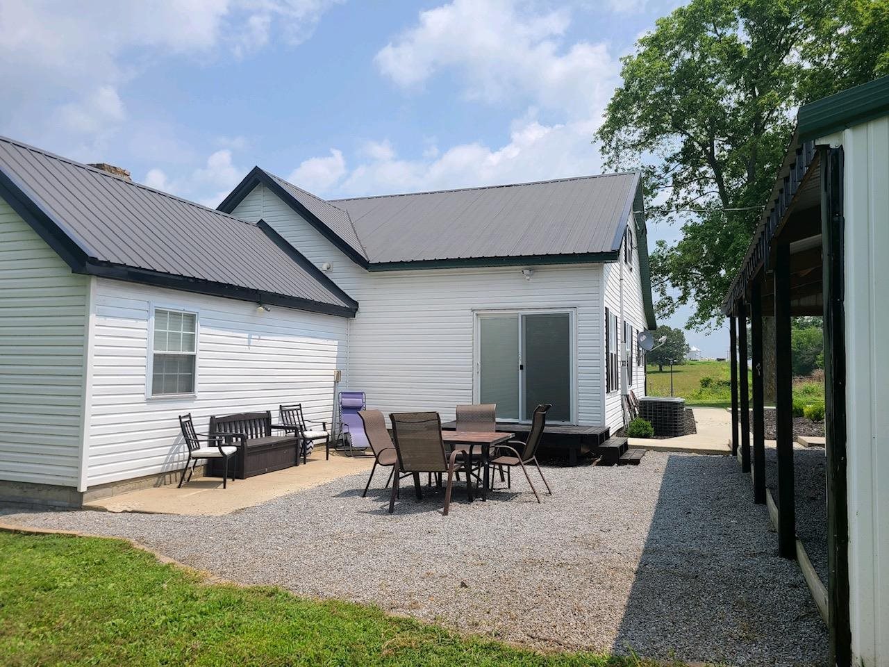 5635 Harco Road Galatia, IL 62935 - Photo 12 of 37 Gallery Image 12