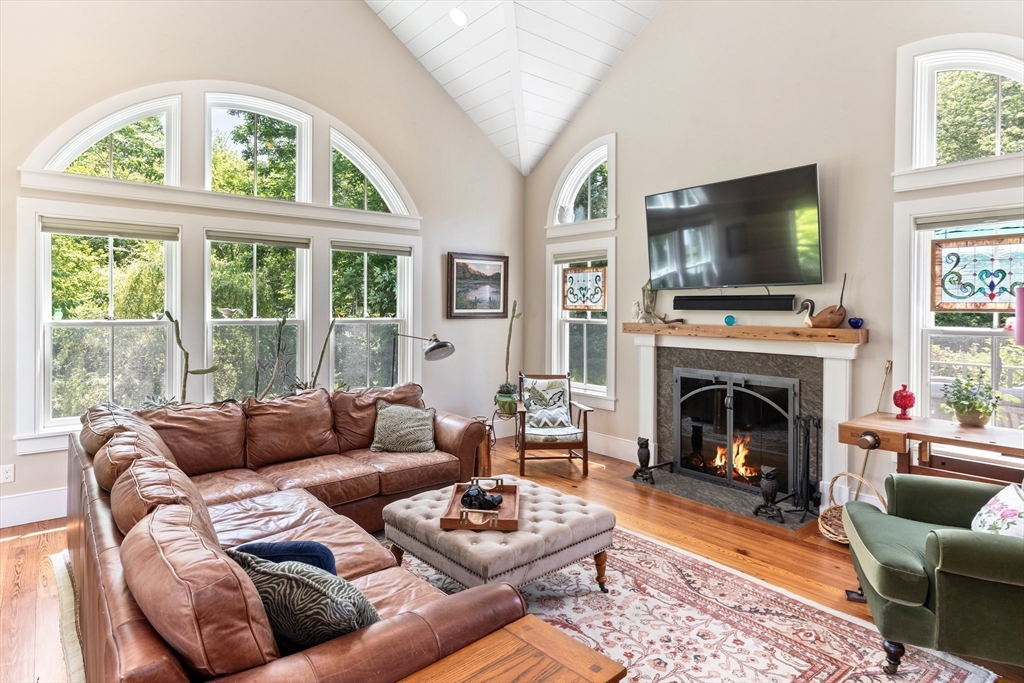 24 Pine Island Road Mattapoisett, MA 02739 - Photo 20 of 38