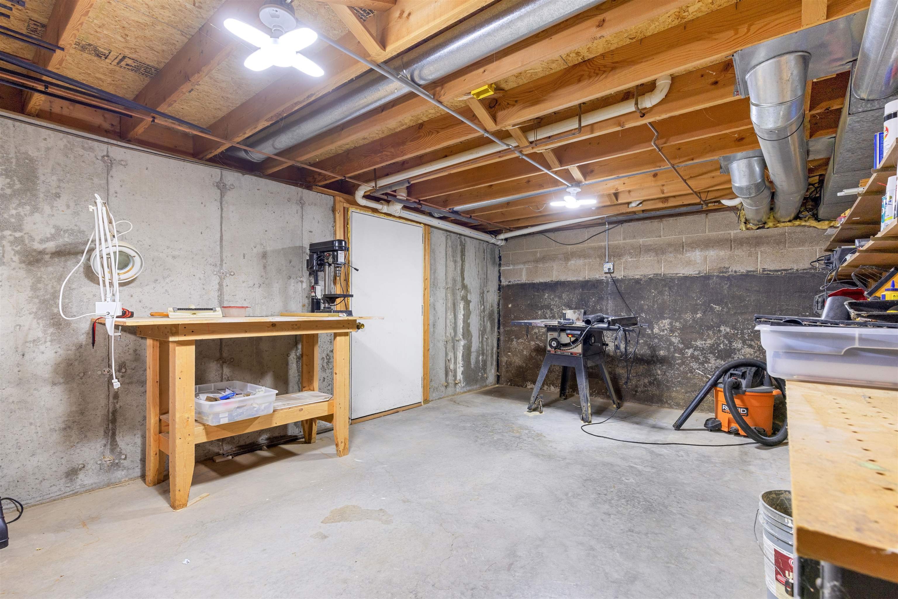15212 Willowbrook Road South Beloit, IL 61080 - Photo 23 of 42 Gallery Image 23
