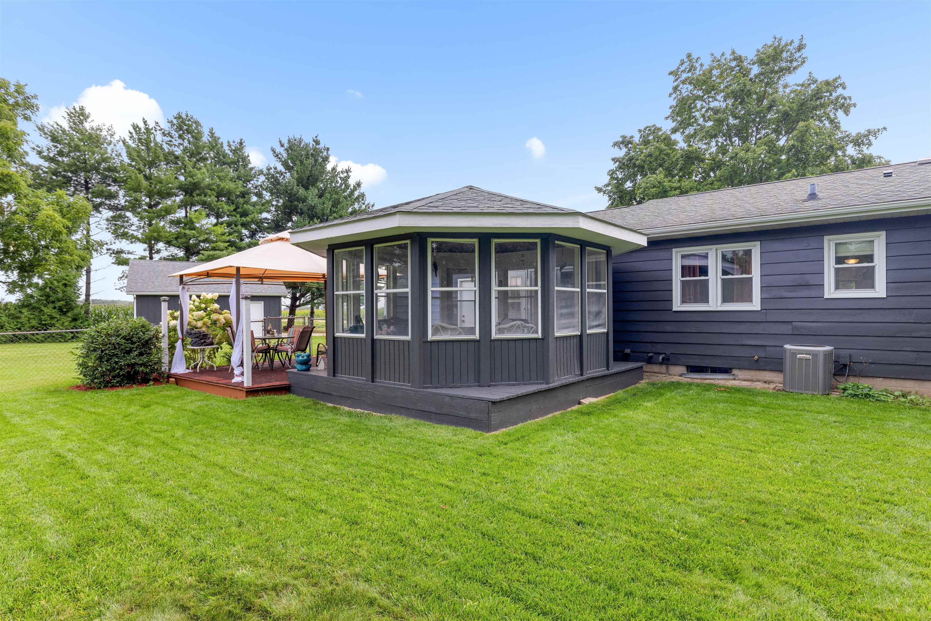 15212 Willowbrook Road South Beloit, IL 61080 - Photo 26 of 42 Gallery Image 26