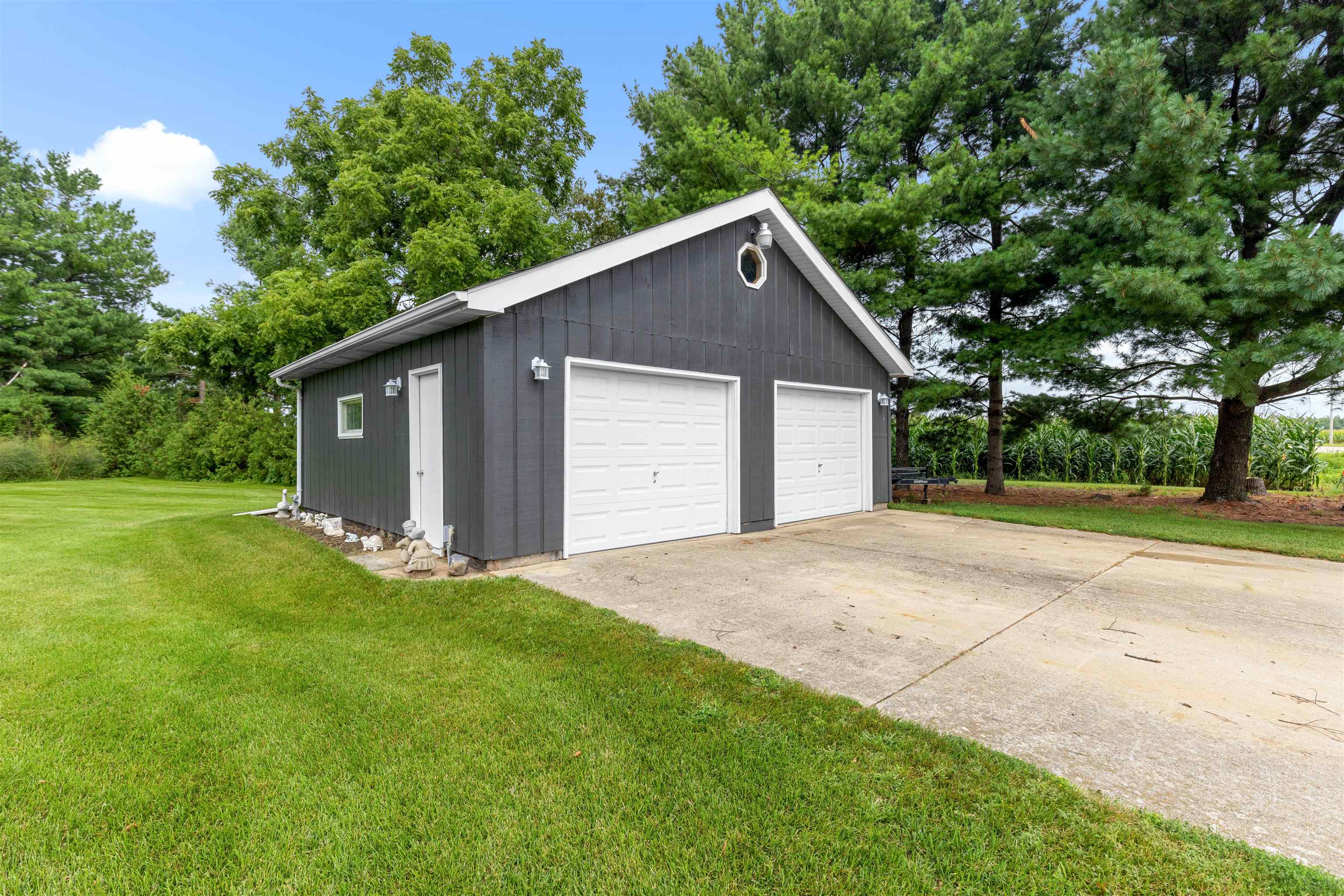 15212 Willowbrook Road South Beloit, IL 61080 - Photo 29 of 42 Gallery Image 29