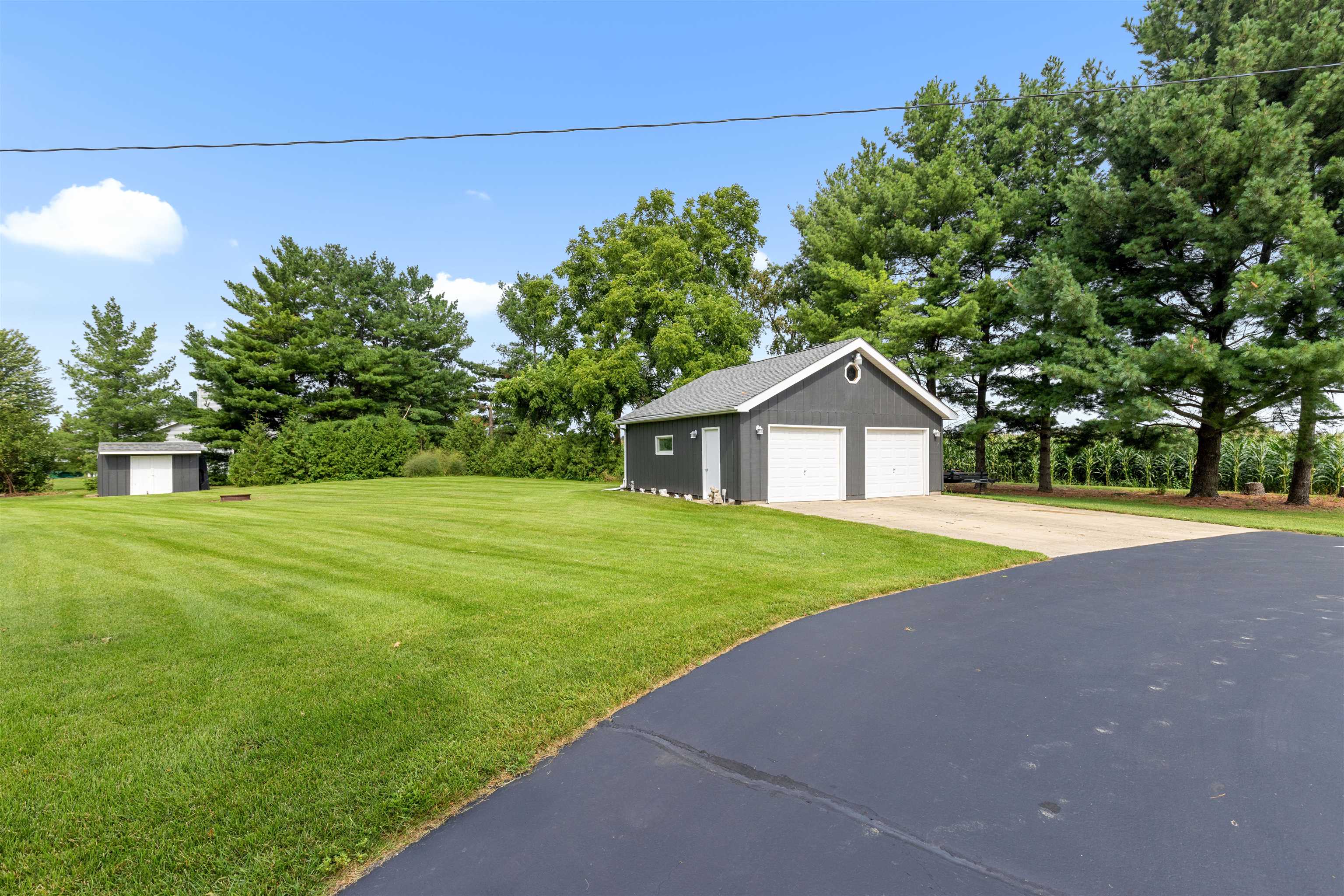 15212 Willowbrook Road South Beloit, IL 61080 - Photo 30 of 42 Gallery Image 30