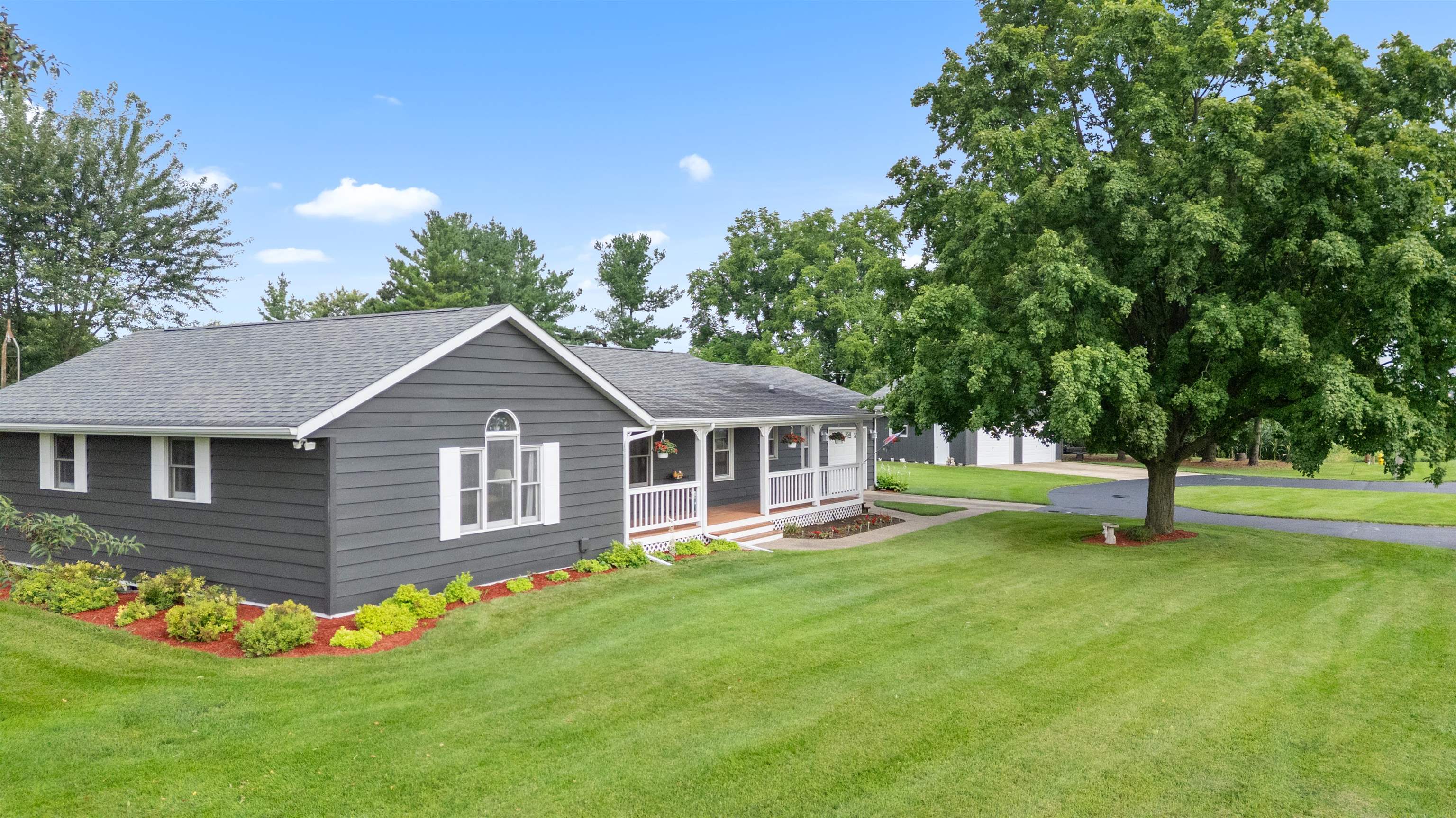 15212 Willowbrook Road South Beloit, IL 61080 - Photo 34 of 42 Gallery Image 34