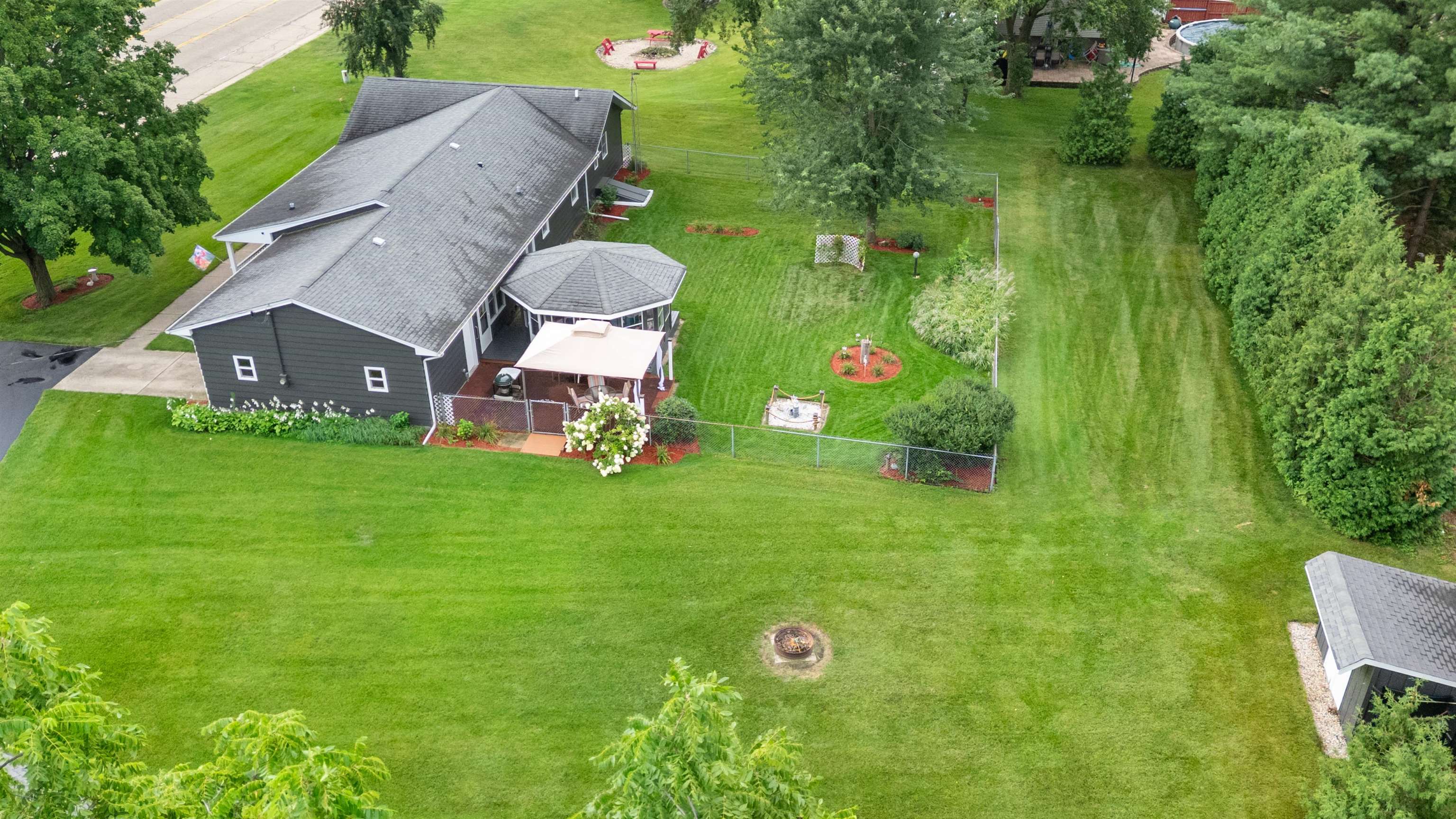 15212 Willowbrook Road South Beloit, IL 61080 - Photo 36 of 42 Gallery Image 36